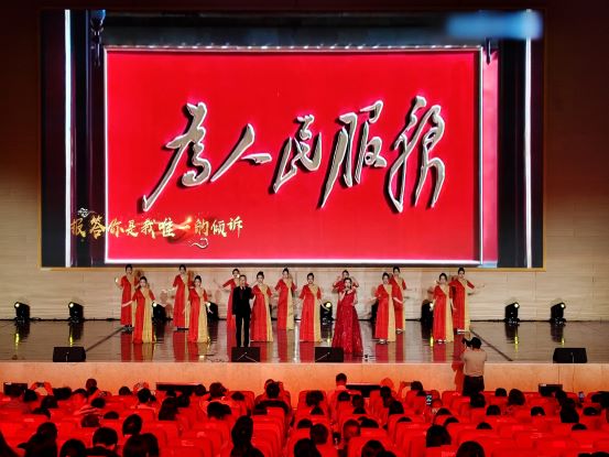 1717048452895354.jpg 南洋节目《不忘初心》.jpg