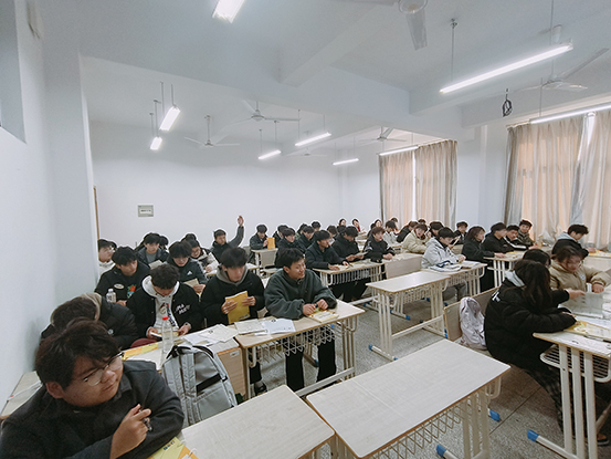 新教师2.jpg