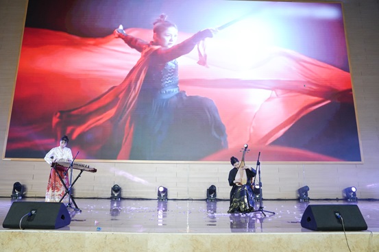 1737020988744771.jpg 10-1.象王行.jpg