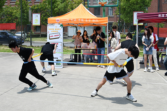 1716863430791576.jpg 图1:活动现场二.jpg