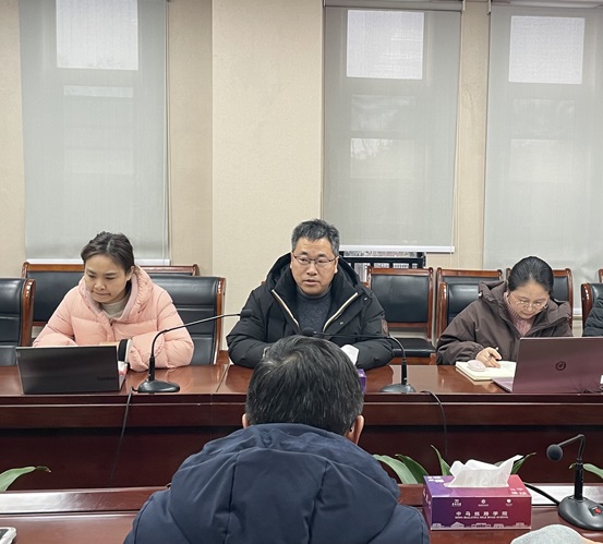1740365203121149.jpg 2.袁维见作总结讲话.jpg