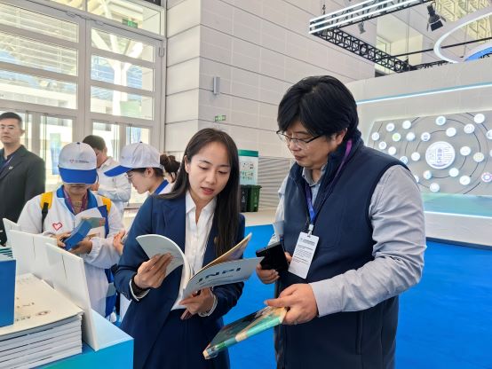 1732869749262096.jpg 介绍学校.jpg