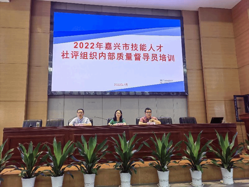 1658798145714756.png 图片1.png
