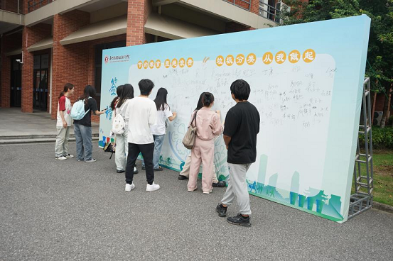 1718848733994388.png 图片2.png